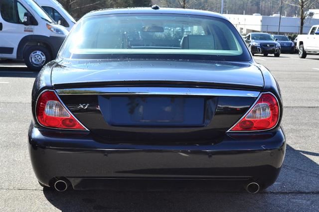 2008 Jaguar XJ 4DR SEDAN XJ8 L SEDAN Slide 31