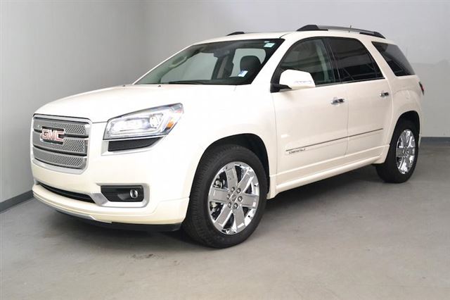 2014 GMC Acadia FWD 4DR DENALI SUV Slide 31