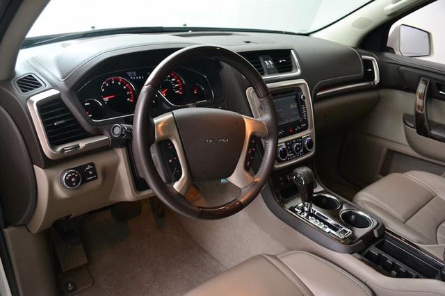 2014 GMC Acadia FWD 4DR DENALI SUV Slide 26