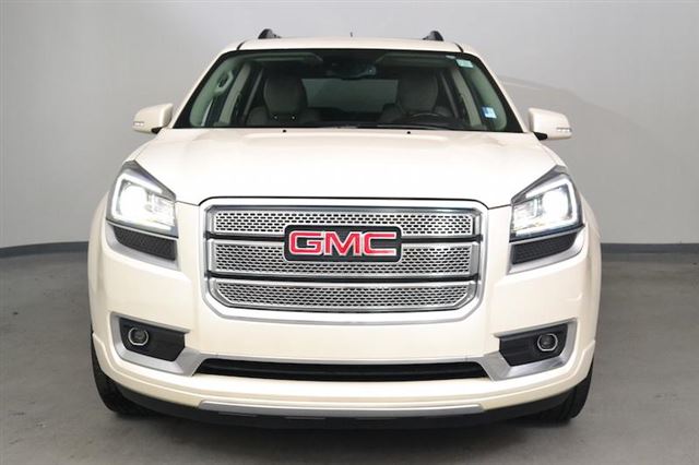 2014 GMC Acadia FWD 4DR DENALI SUV Slide 15