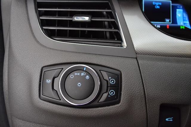 2013 Ford Edge 4DR SEL FWD SEDAN Slide 2